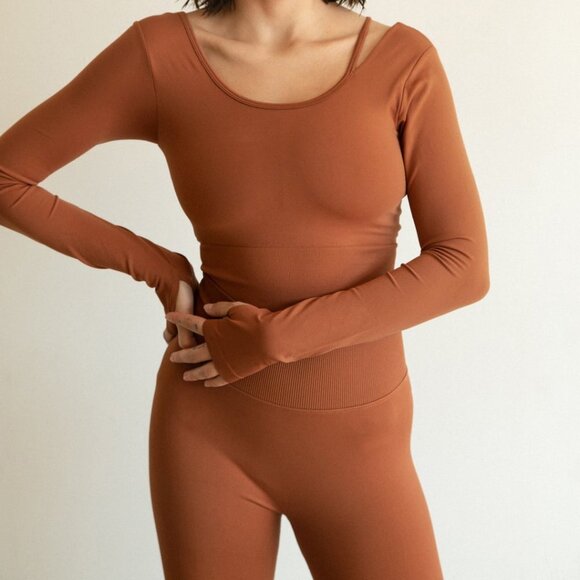 Aleur Active Set | Medium - Picture 1 of 15